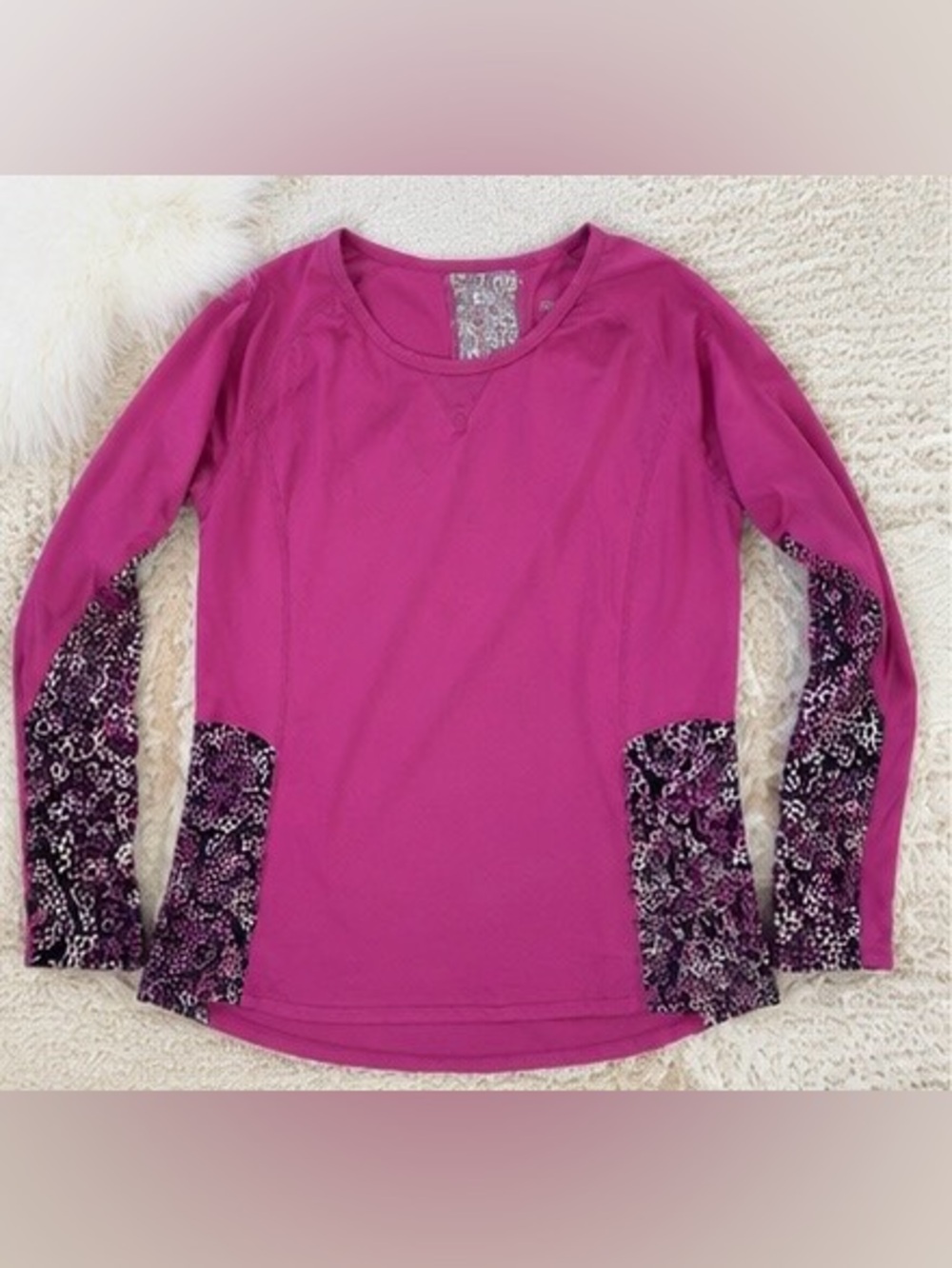 Marmot Women’s Performance Long Sleeve Top | Medium | Magenta Animal Print